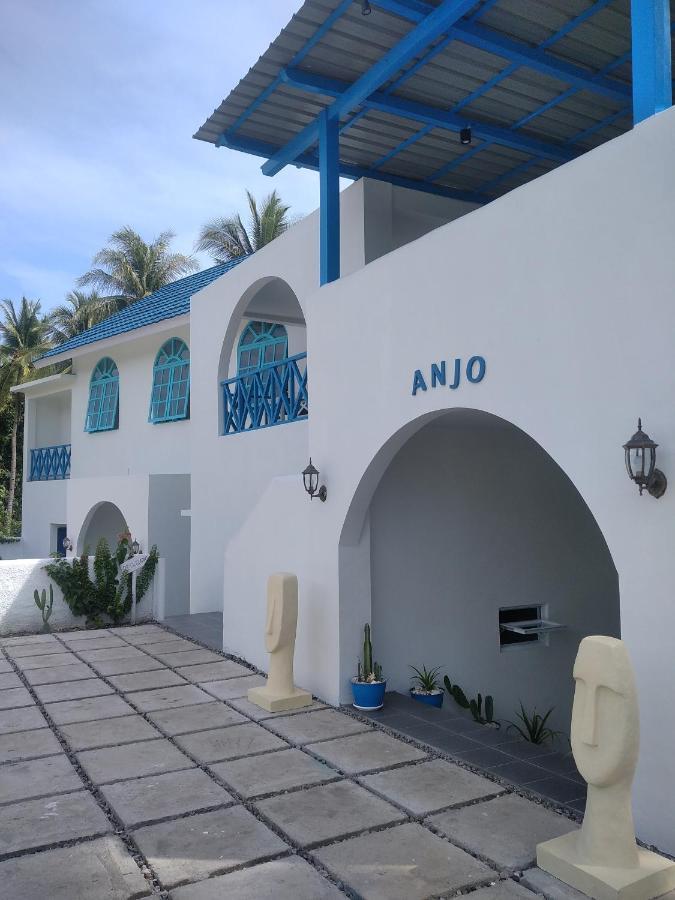 Anjo Maumere Hotel & Restaurant Exterior foto